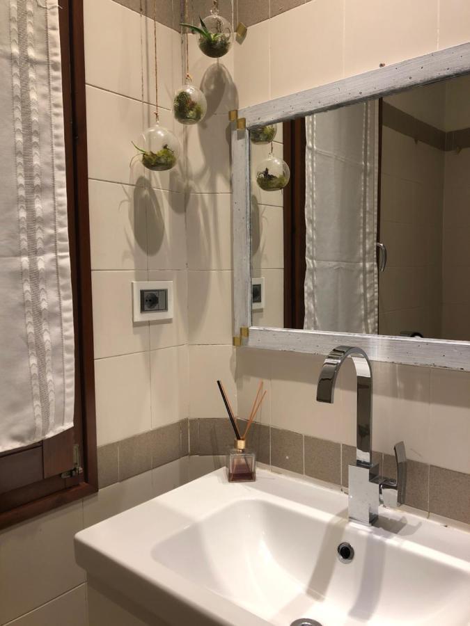 Rooms Giulietta E Romeo เวโรนา ภายนอก รูปภาพ